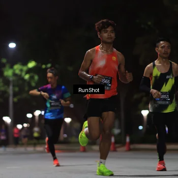 Runner Photo 6951107
