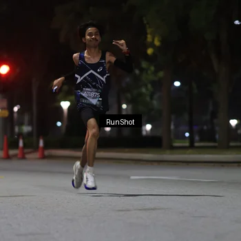 Runner Photo 6951114