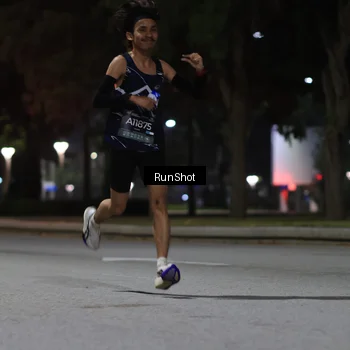 Runner Photo 6951125