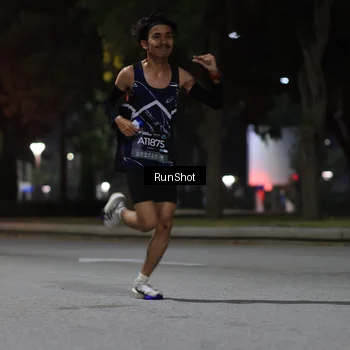 Runner Photo 6951129