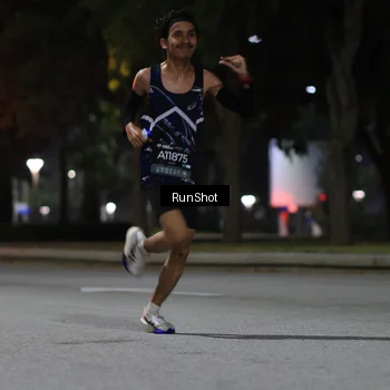 Runner Photo 6951130