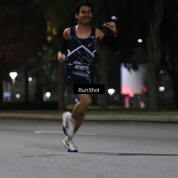 Runner Photo 6951131
