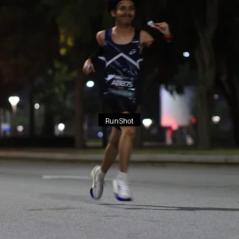 Runner Photo 6951133