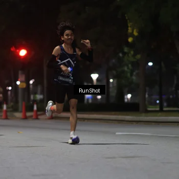 Runner Photo 6951138