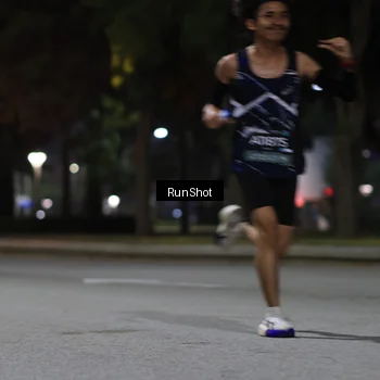 Runner Photo 6951139