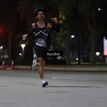 Runner Photo 6951145