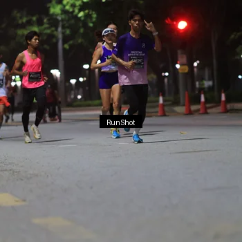Runner Photo 6951146