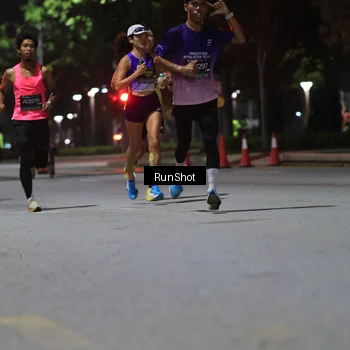 Runner Photo 6951165