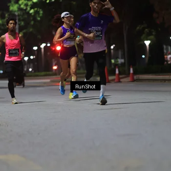 Runner Photo 6951167