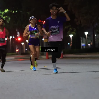 Runner Photo 6951179