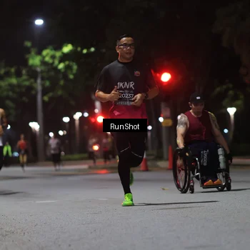Runner Photo 6951185