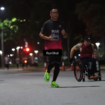 Runner Photo 6951195