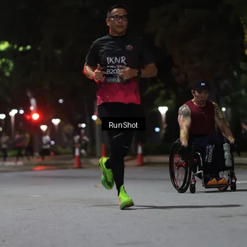 Runner Photo 6951202