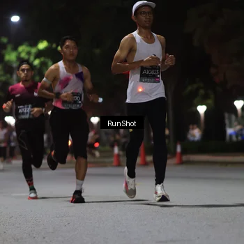 Runner Photo 6951206