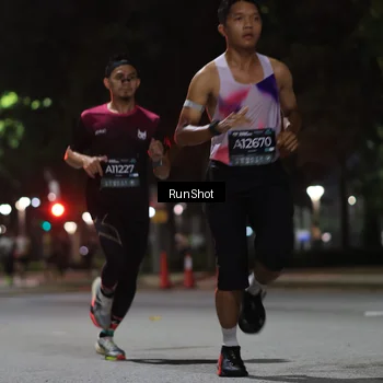 Runner Photo 6951211