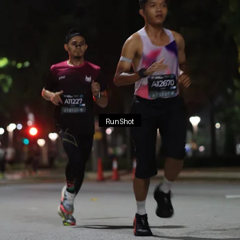 Runner Photo 6951213