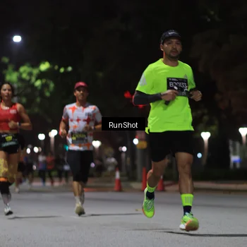 Runner Photo 6951229