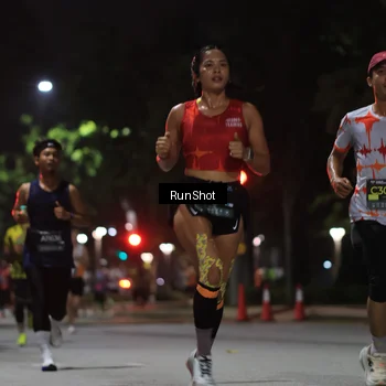Runner Photo 6951235