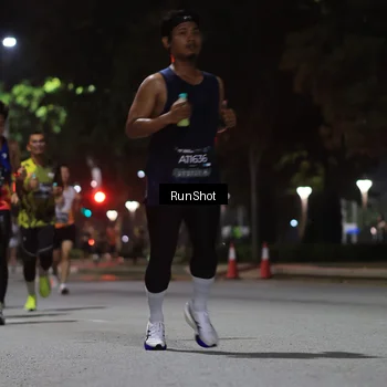 Runner Photo 6951243