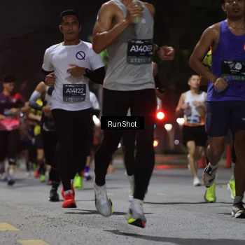 Runner Photo 6951263
