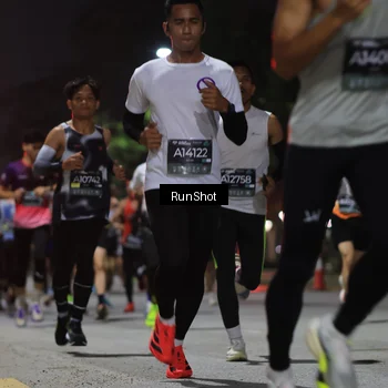 Runner Photo 6951265