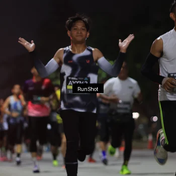 Runner Photo 6951272