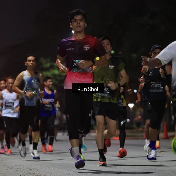Runner Photo 6951286