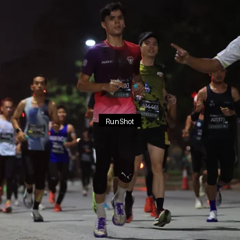 Runner Photo 6951293