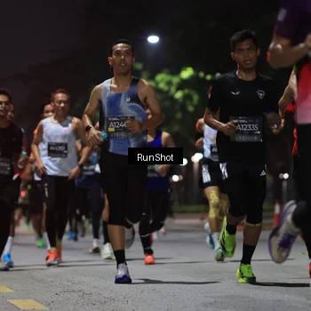 Runner Photo 6951300