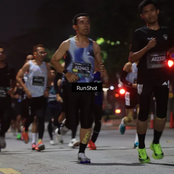 Runner Photo 6951310