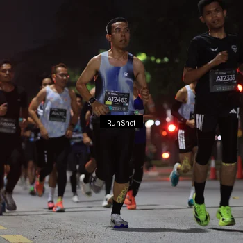 Runner Photo 6951312
