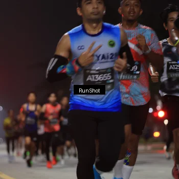 Runner Photo 6951333