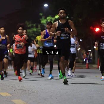 Runner Photo 6951338