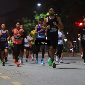 Runner Photo 6951339
