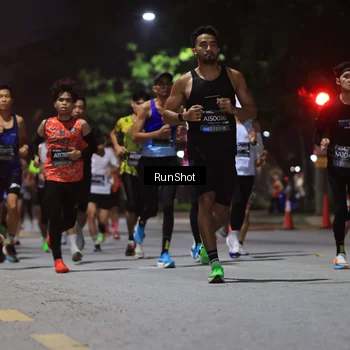 Runner Photo 6951342