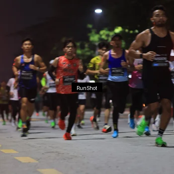 Runner Photo 6951352