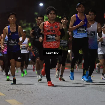 Runner Photo 6951354