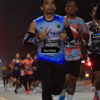 Runner Photo 6951361