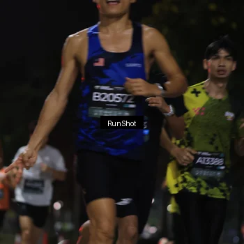 Runner Photo 6951373