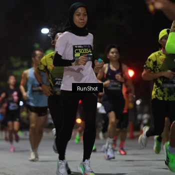 Runner Photo 6951378