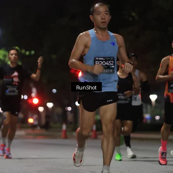 Runner Photo 6951390