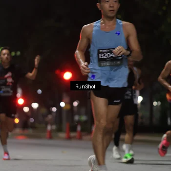 Runner Photo 6951397