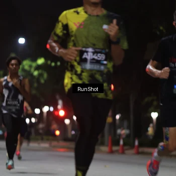 Runner Photo 6951415
