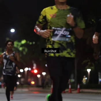 Runner Photo 6951418