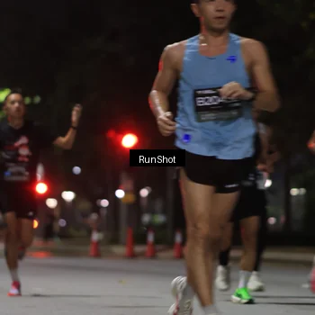Runner Photo 6951420