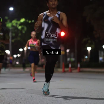 Runner Photo 6951429