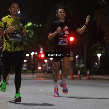 Runner Photo 6951430