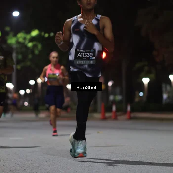 Runner Photo 6951432