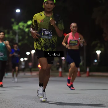 Runner Photo 6951436