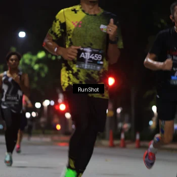 Runner Photo 6951438